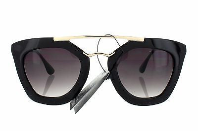 Horned Rim Cateye Vintage Style Sunglasses. Black. 100% UV400